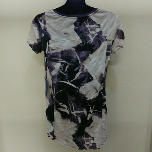 Simply Vera Vera Wang Abstract Top - Picture 5 of 8